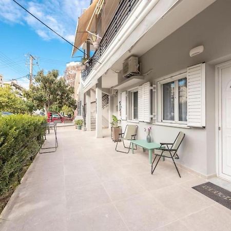 Peacock'S Terrace Apartment Пирея Екстериор снимка